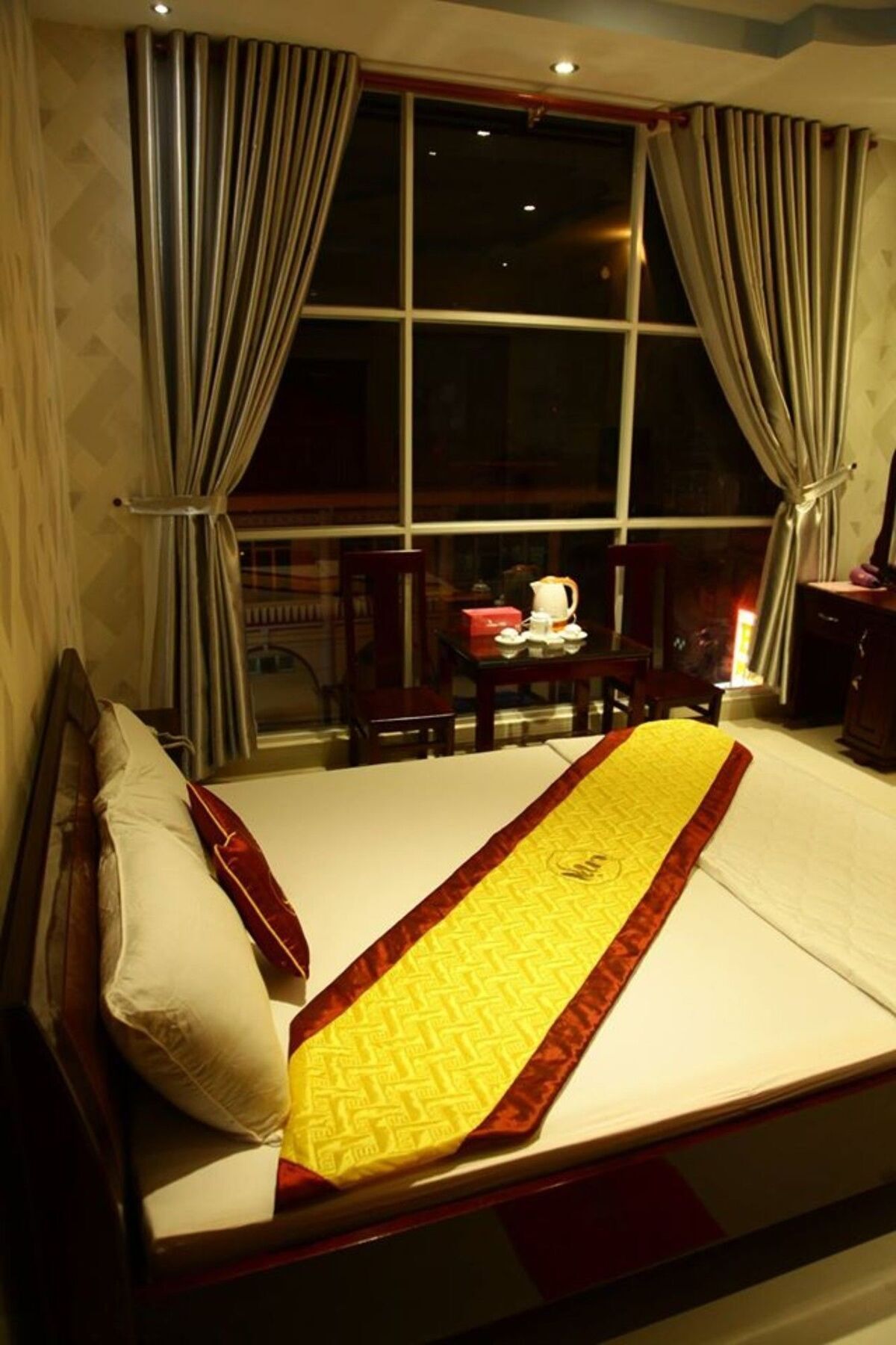 Minh Kieu Hotel My Tho Exterior photo