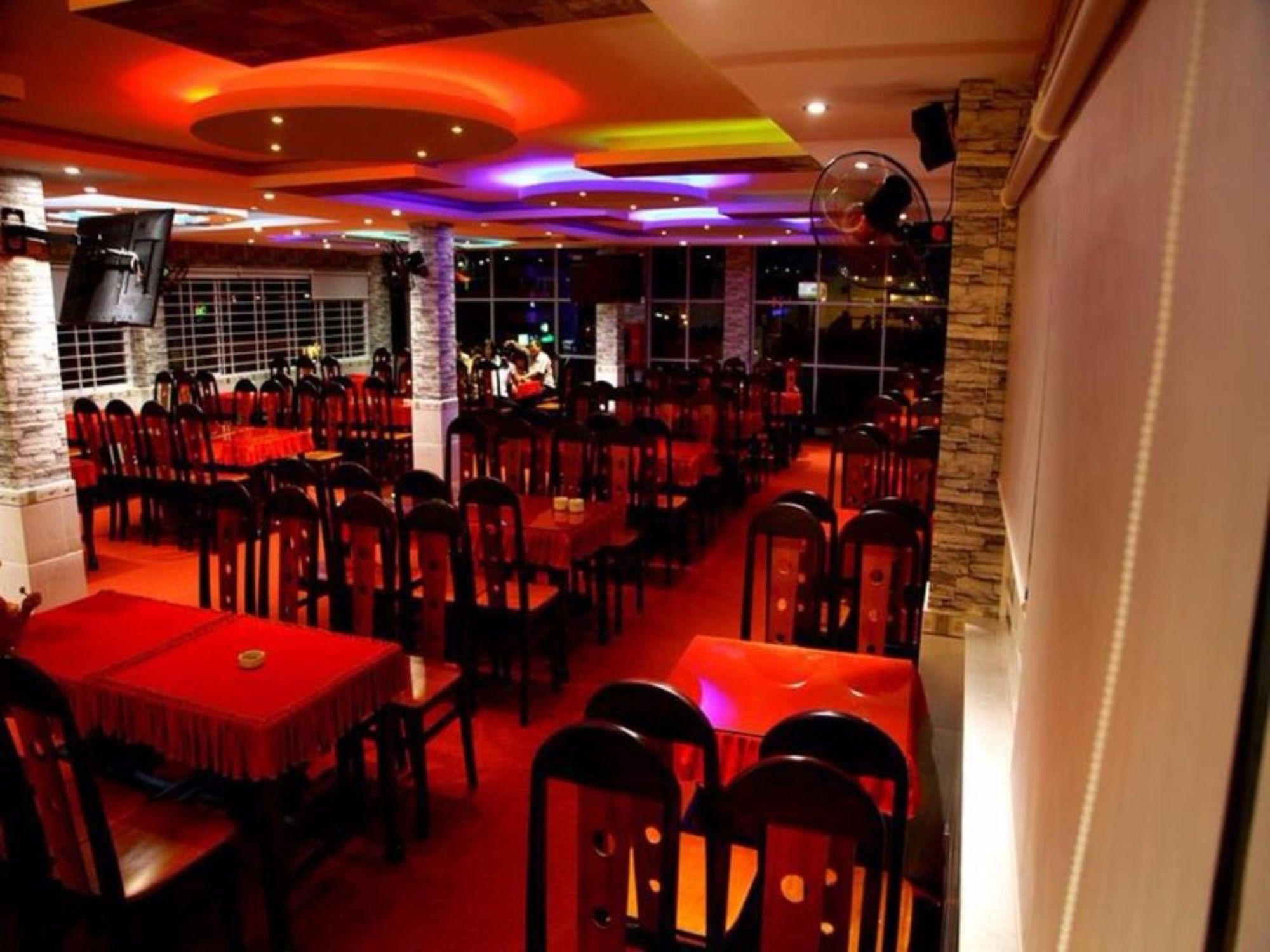 Minh Kieu Hotel My Tho Exterior photo