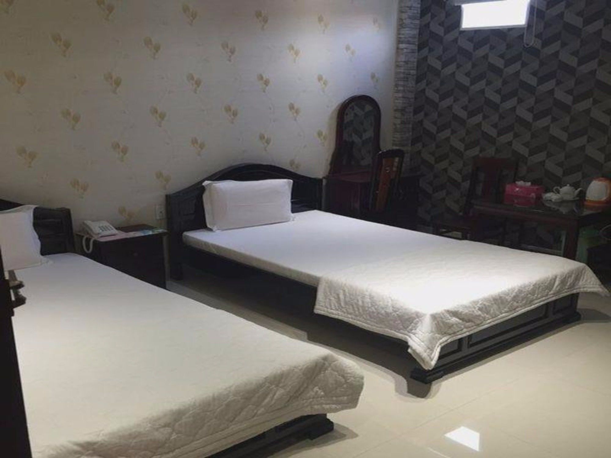 Minh Kieu Hotel My Tho Exterior photo