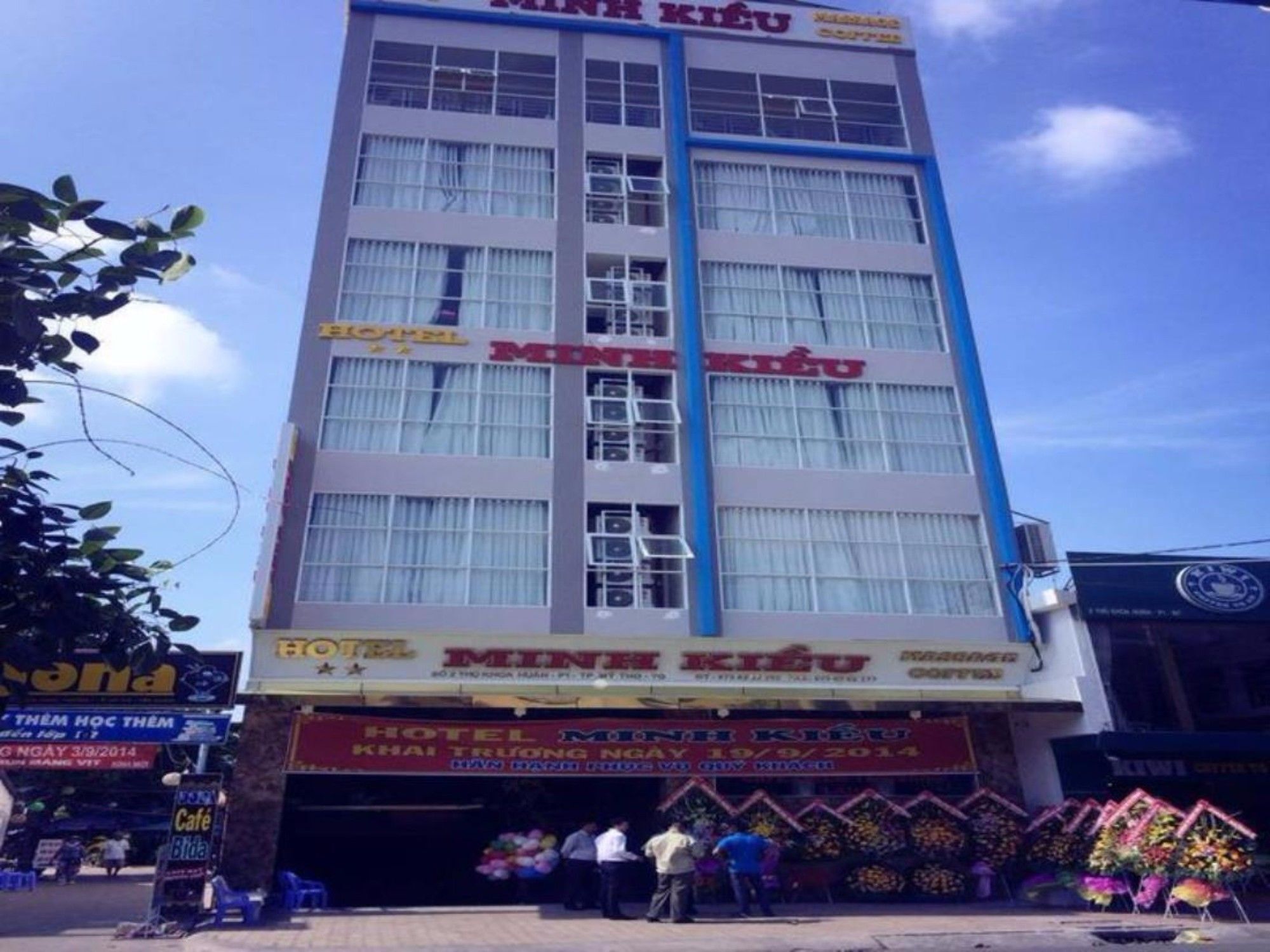 Minh Kieu Hotel My Tho Exterior photo