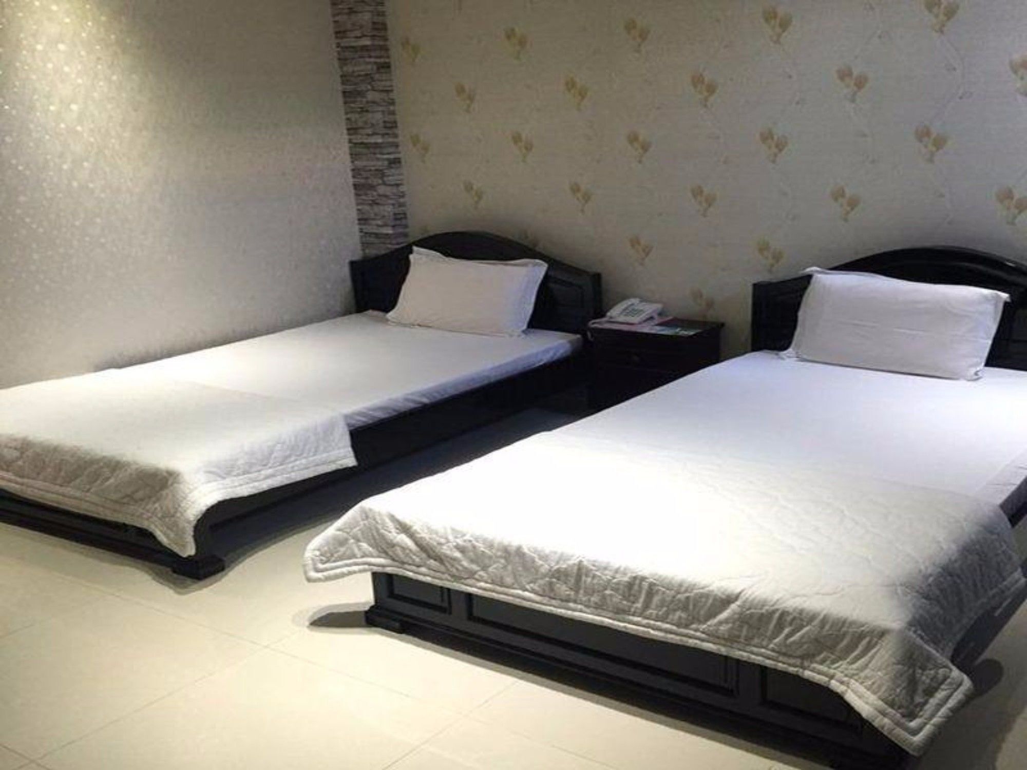 Minh Kieu Hotel My Tho Exterior photo