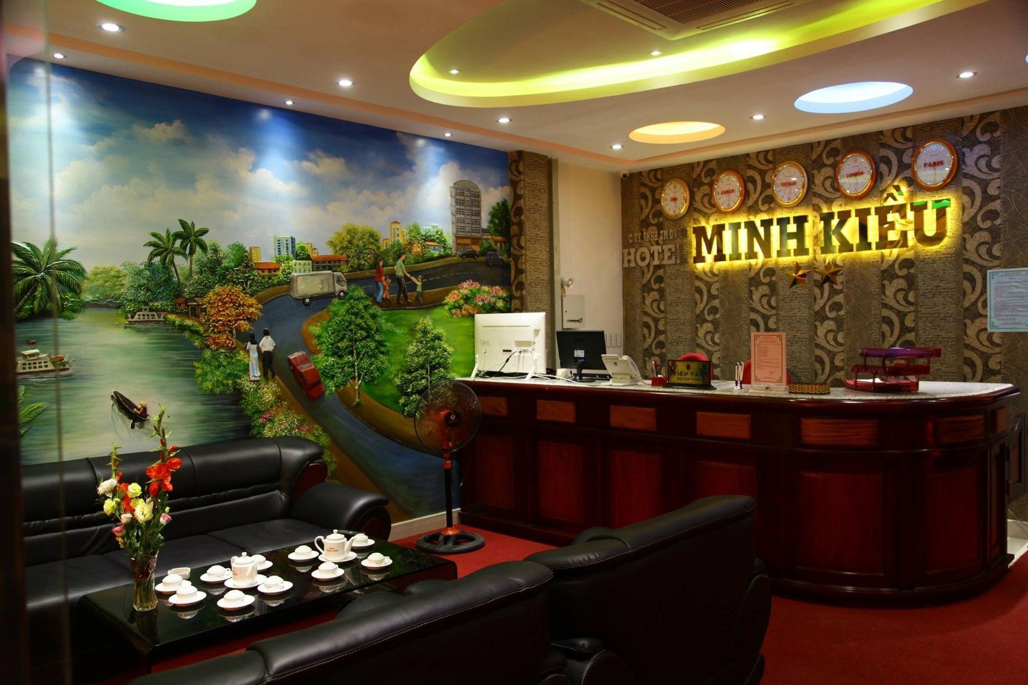 Minh Kieu Hotel My Tho Exterior photo