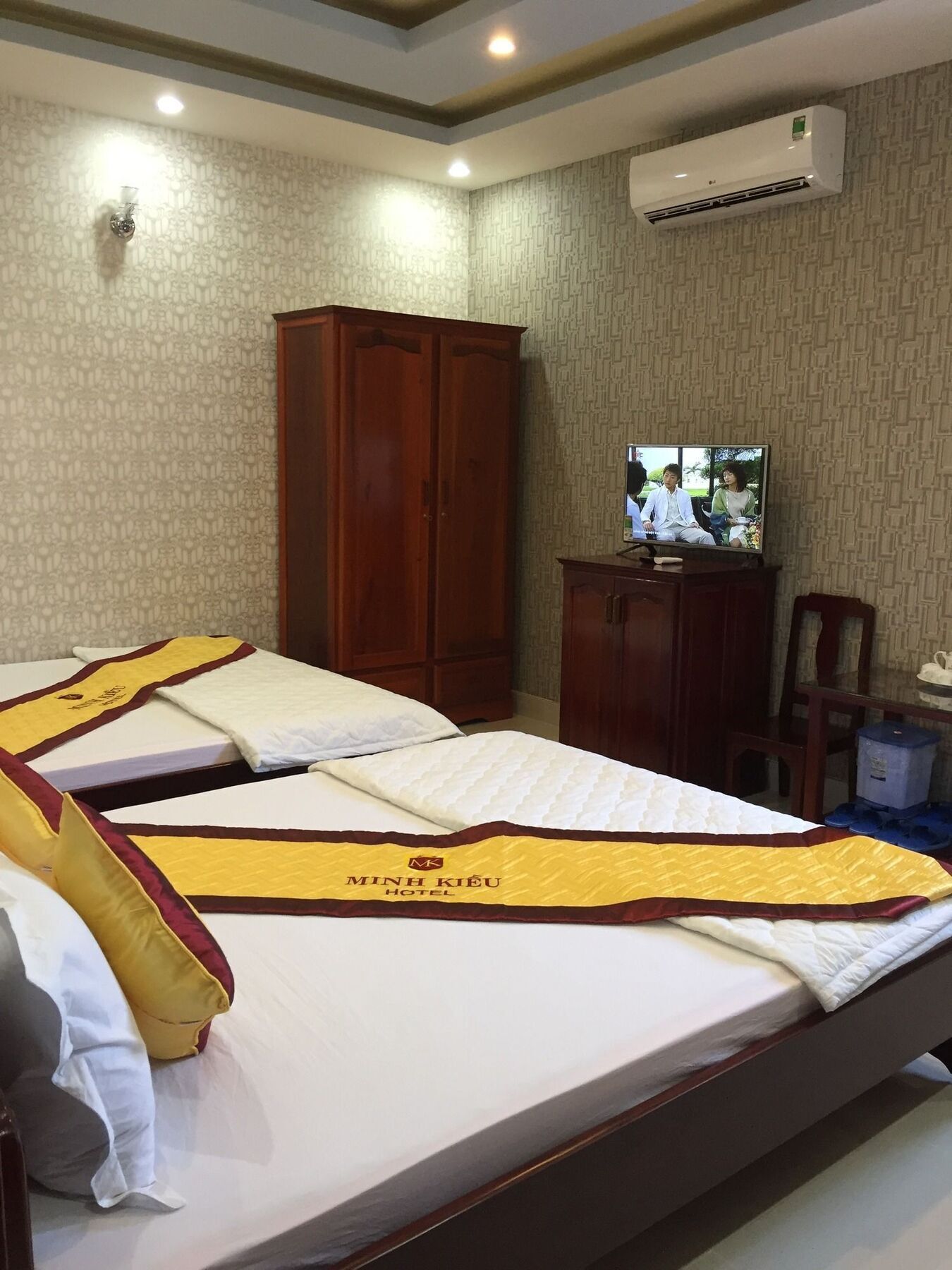 Minh Kieu Hotel My Tho Exterior photo